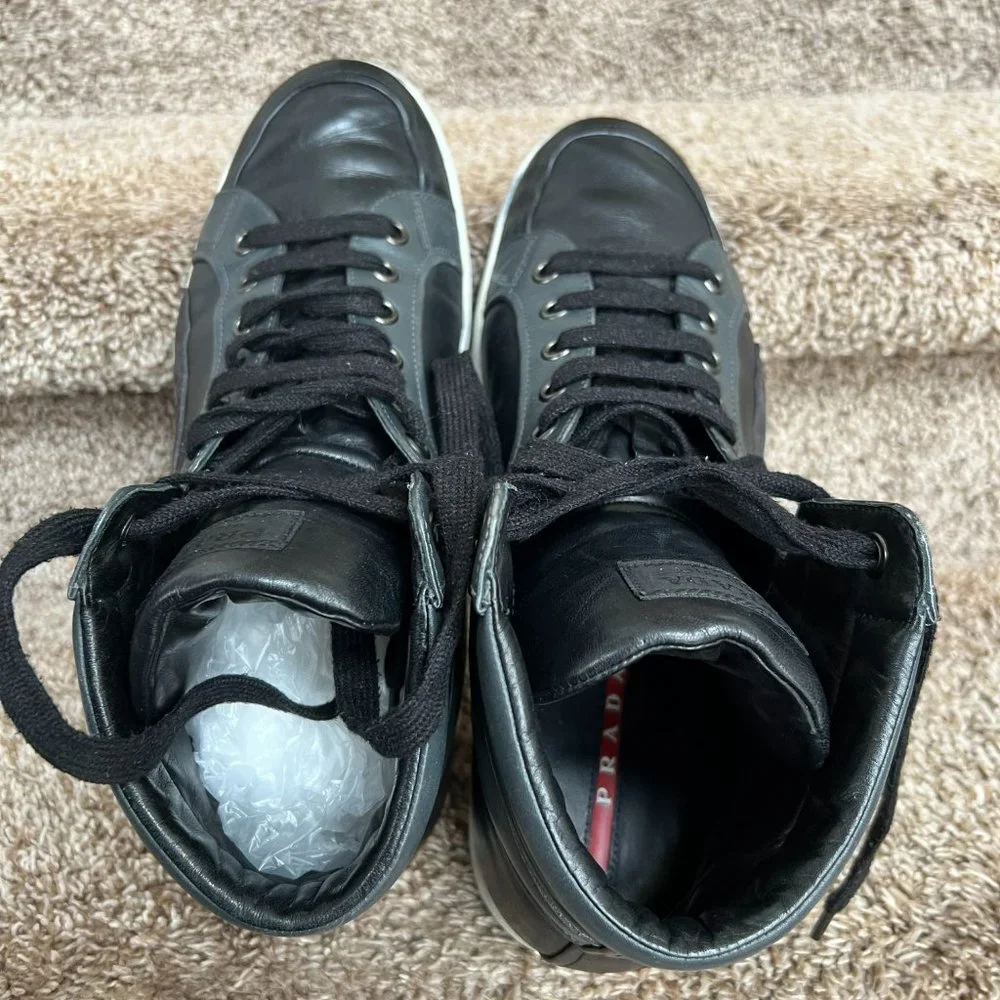 Prada Men's Black High Top Leather Trainers Sneakers - Picture 6 of 10